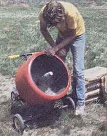 Build a Low-Budget Homemade Cement Mixer Image